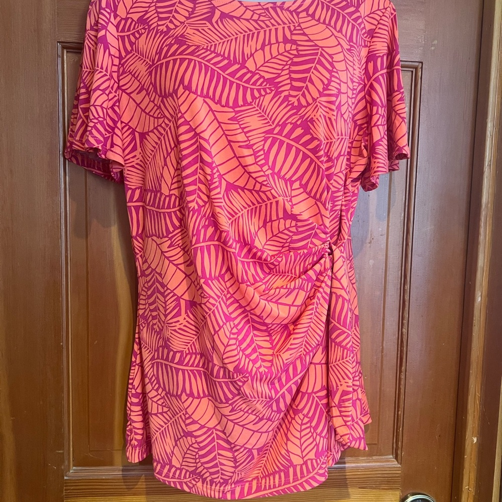 Liz Claiborne Pink and Orange Leaf Print Top